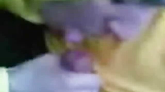 Chica de culo gordo da un videos caseros de colegialas teniendo sexo paseo